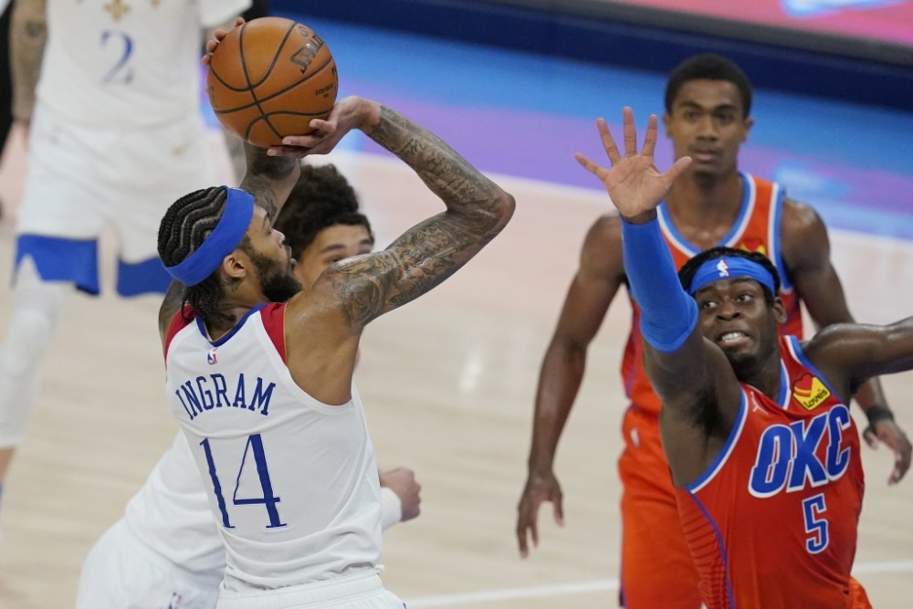  亚历山大突破无解雷霆轻取开拓者夺三胜